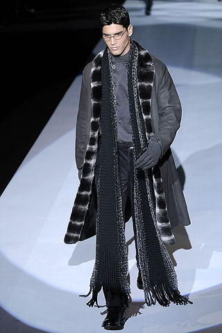 Giorgio Armani / - 2009-2010